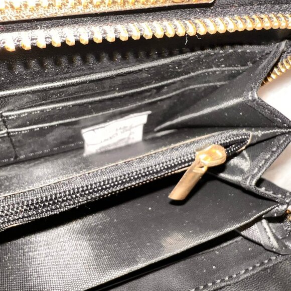 Guang Tong Purse, black w/gold-tone hardware NWOT - Picture 8 of 11